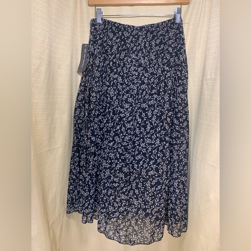 See You Monday Black Sheer full Skirt Size M Medium NEW Spring